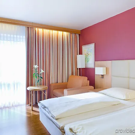 Scandic-2